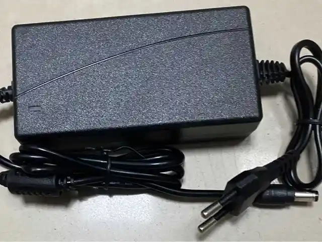 Зарядное устройство 12V-3A, Душанбе