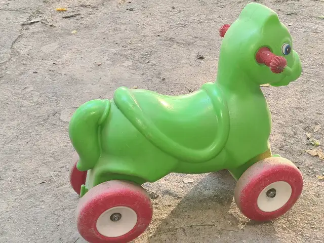 Детская каталка, Душанбе