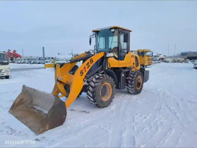 Погрузчик 1.5 куб, Душанбе