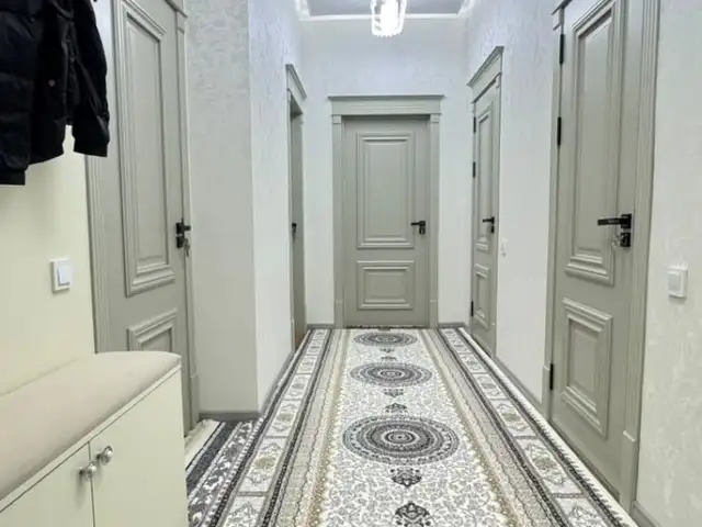 2-комн. квартира, 18 этаж, 71 м², Сомони, Душанбе