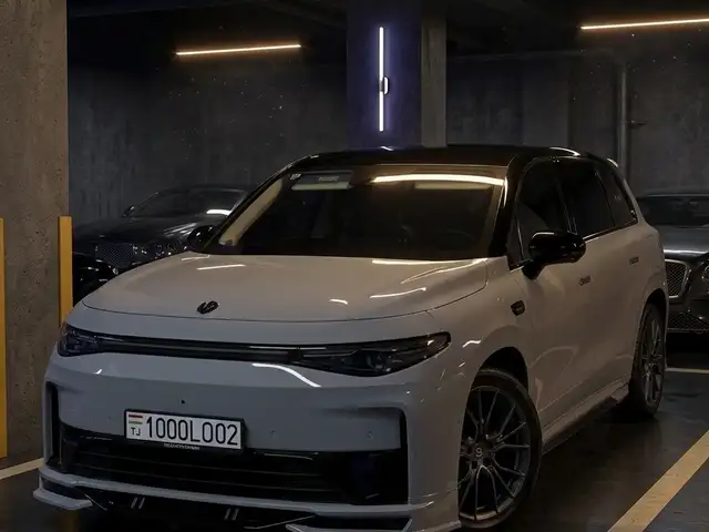 Leapmotor C10