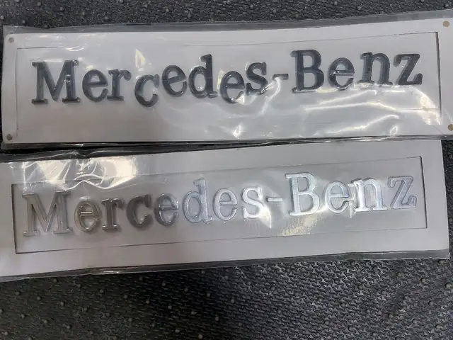 Надписи для Mercedes-Benz, Душанбе