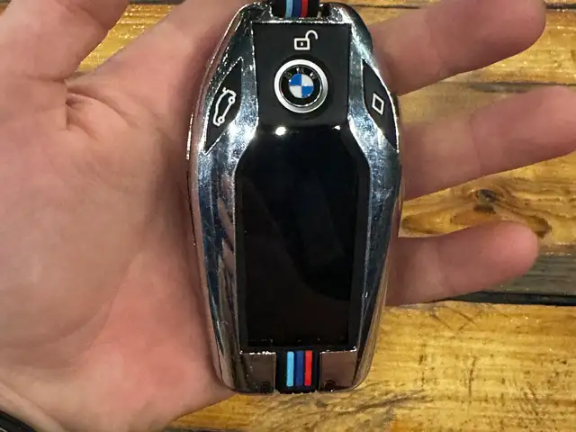 Дисплей ключ BMW, Худжанд