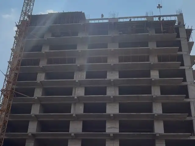 3-комн. квартира, 12 этаж, 124 м², Р Набиев, Худжанд