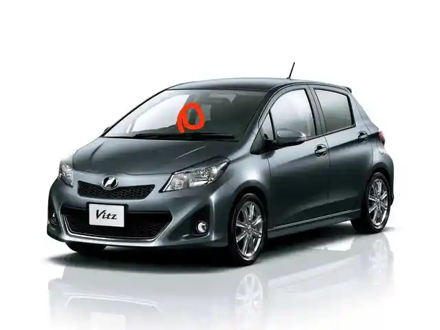 Лобовое стекло от Toyota vitz, Душанбе
