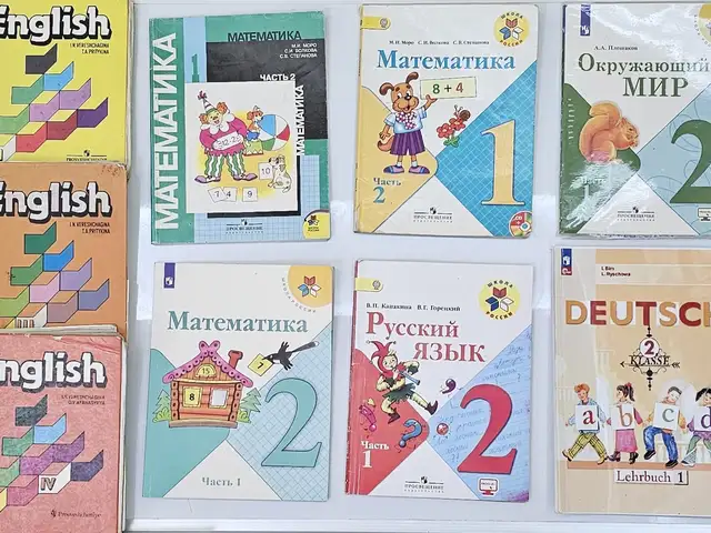 Учебники 1-2 классы, Худжанд