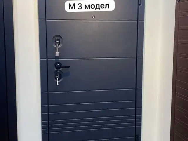 Дверь, Душанбе