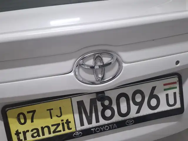 Пластмасса от багажа Toyota Camry 2, Душанбе