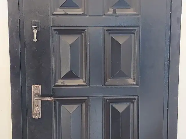 Дари оҳани, Душанбе