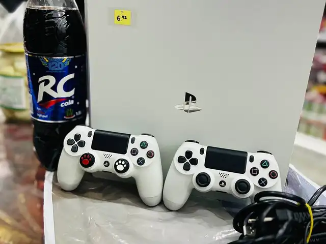Игровая приставка Sony PlayStation 4 Pro 1TB 6.72, Душанбе