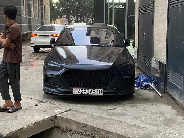 Hyundai Avante