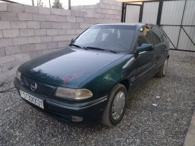 Opel Astra F