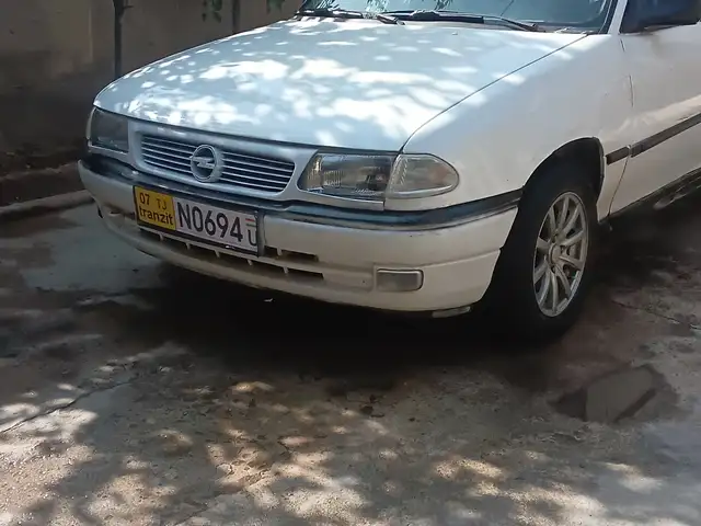 Opel Astra F