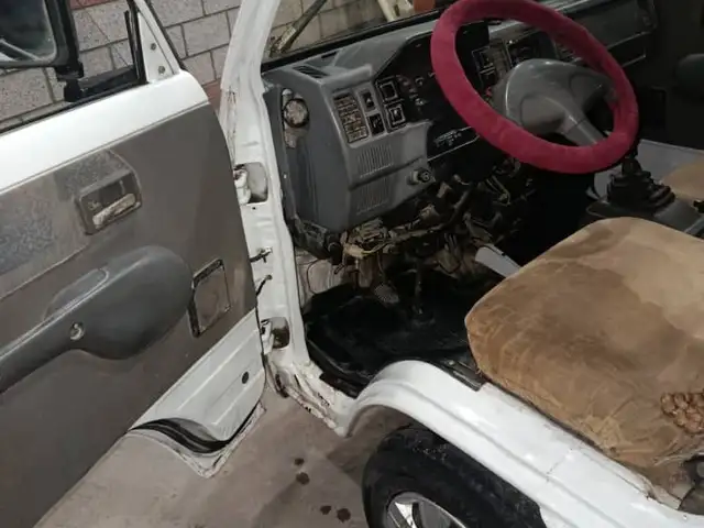Бортовой Daewoo Labo, 2001, Худжанд