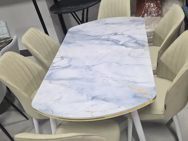 Стол и стулья, Душанбе