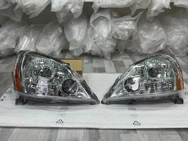 Передние фары на Lexus GX470 2007, Душанбе