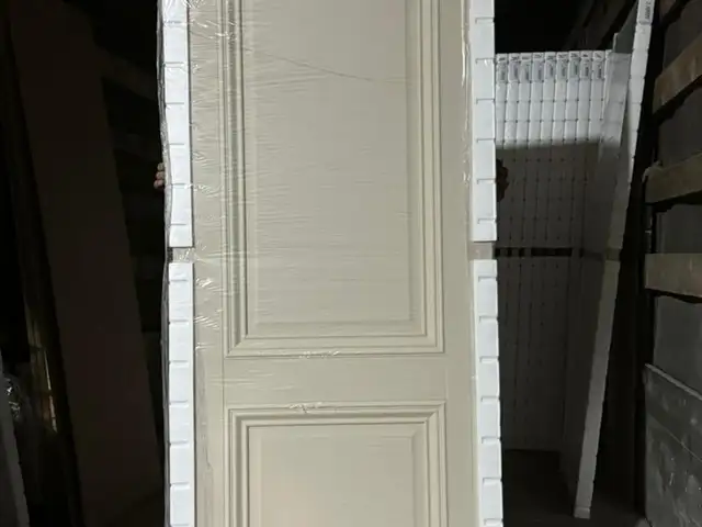 Дверь классика, Душанбе