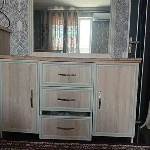 Трюмо, Душанбе
