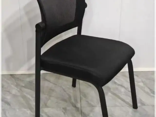 Стул, Душанбе