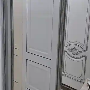 Дверь, Душанбе