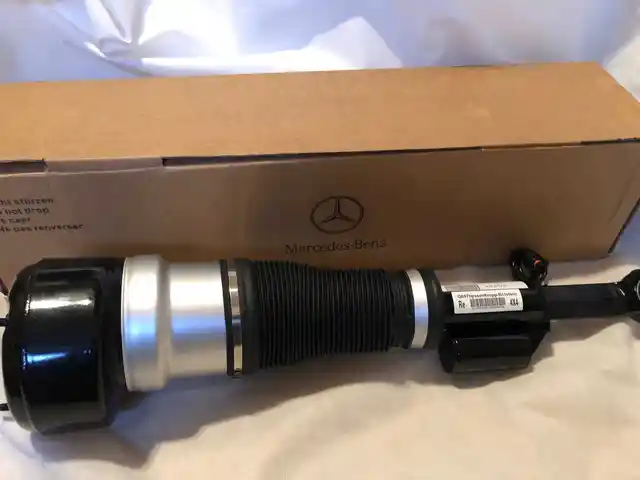 Амортизатор передний на Mercedes-Benz w221, Душанбе