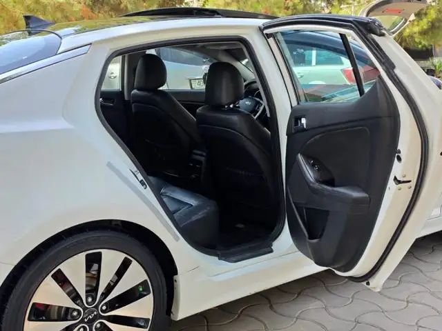 Kia K5, 2011, Турсунзода - 11