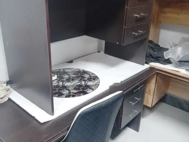 Стол, Душанбе