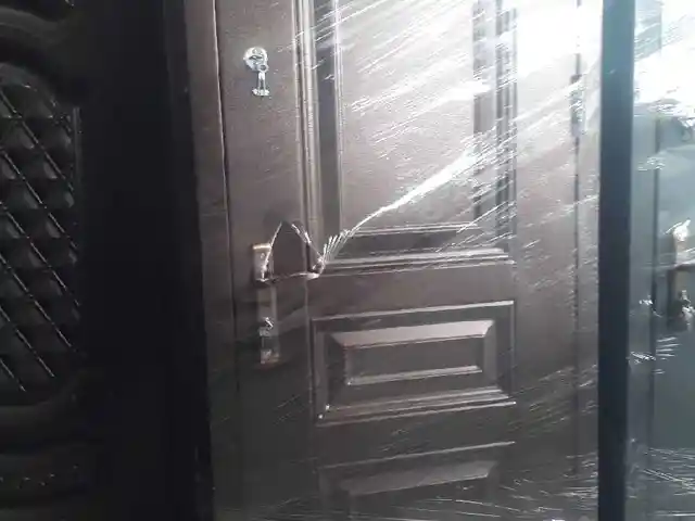 Железная дверь, Душанбе