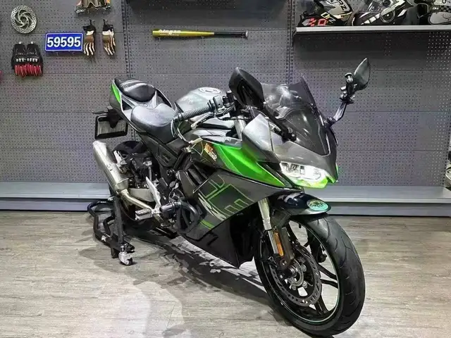 Мотоцикл Voge 250RR под заказ, Душанбе