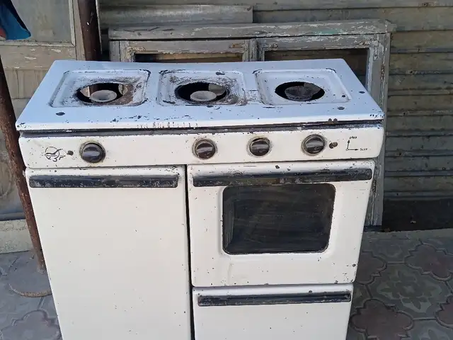 Газовая плита, Бустон (Чкаловск)