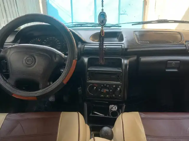 Opel Astra F