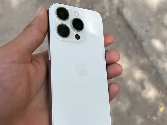 Apple iPhone 15 Pro, 128 gb, Natural Titanium, Худжанд