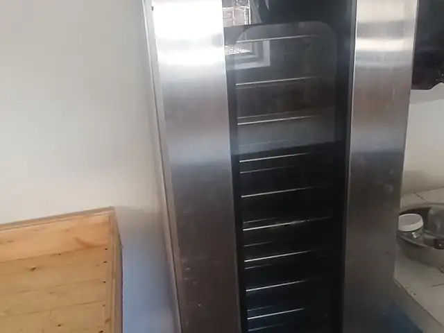 Расстоечный шкаф, Конибодом