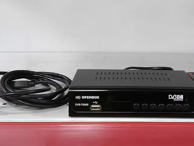 Ресивер для телевизора HD Openbox DVB-T8000, Душанбе