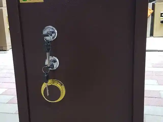Сейф, Душанбе