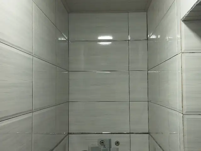 Устои кафел, Душанбе