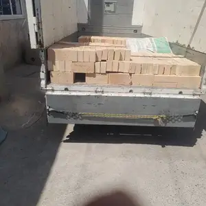 Хишти пухта, Душанбе