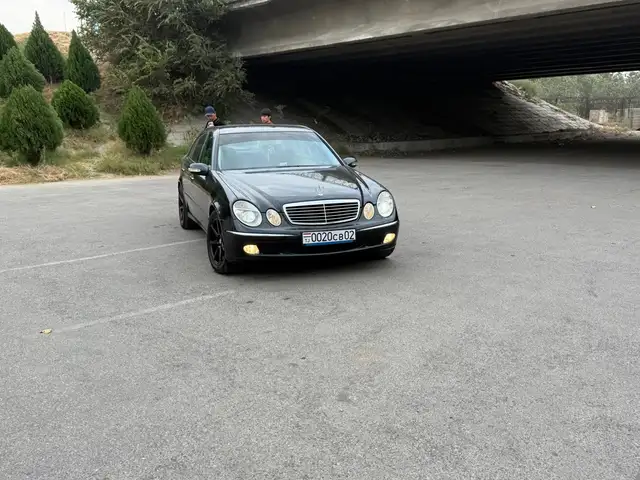 Mercedes-Benz E class