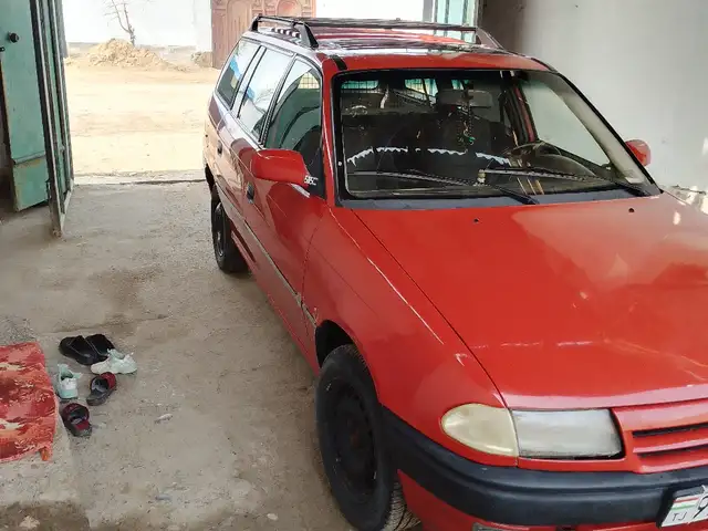 Opel Astra F