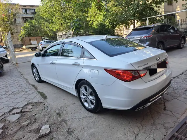 Hyundai Sonata, 2011, Душанбе - 2