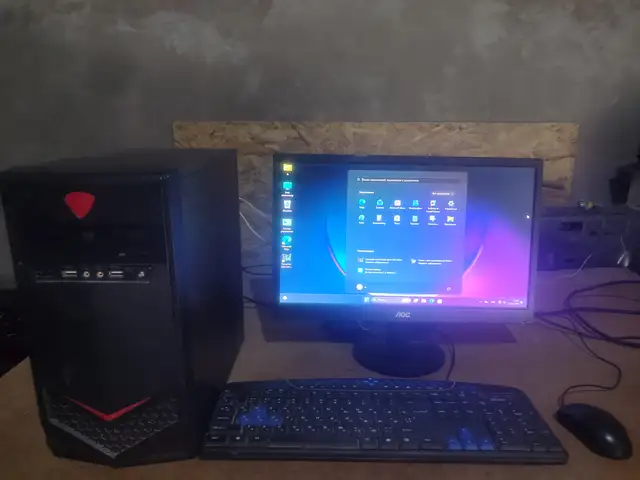Персональный компьютер Core i3, Восеъ