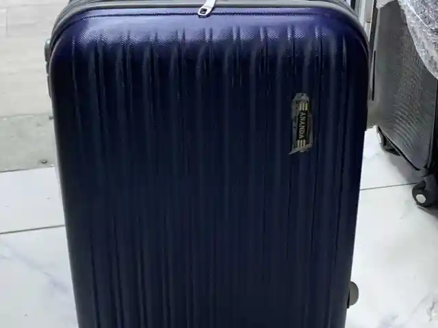 Чемодан, Душанбе