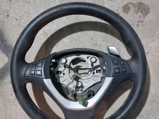 Руль бмв x5, Хуҷанд