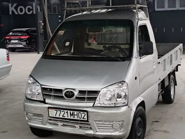Бортовой автомобиль Labo, 2007, Хуҷанд