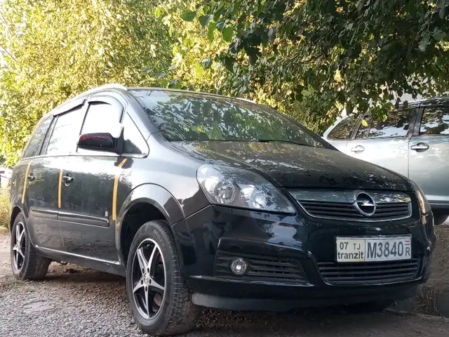 Opel Zafira