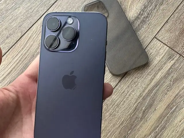 Apple iPhone 14 Pro, 128 gb, Deep Purple, Душанбе