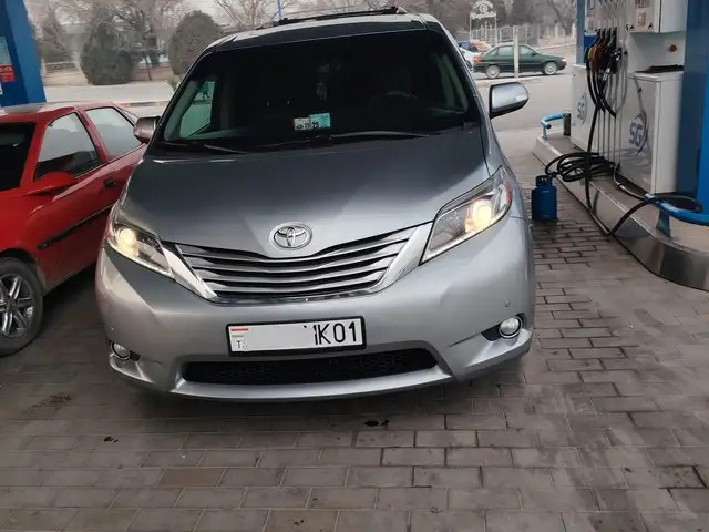 Toyota Sienna