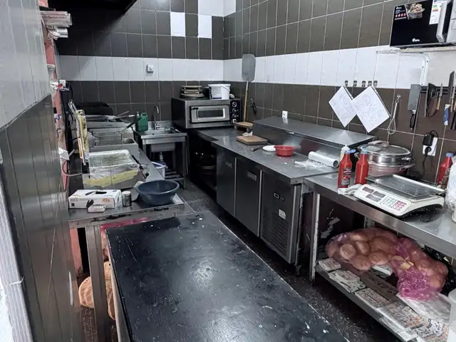 Точка быстрого питания Чиз Биз, Душанбе - 3