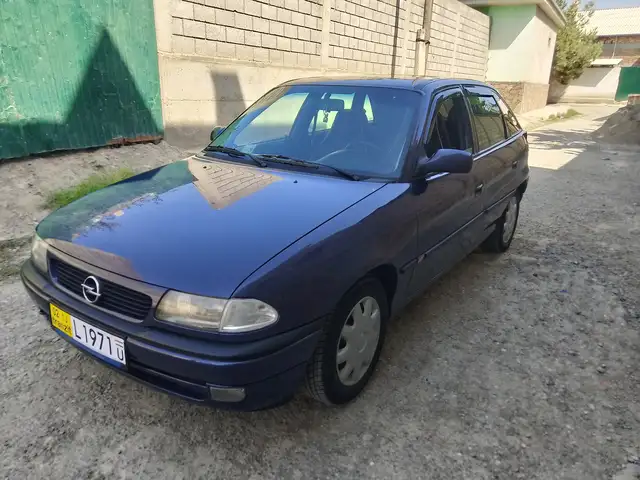 Opel Astra F