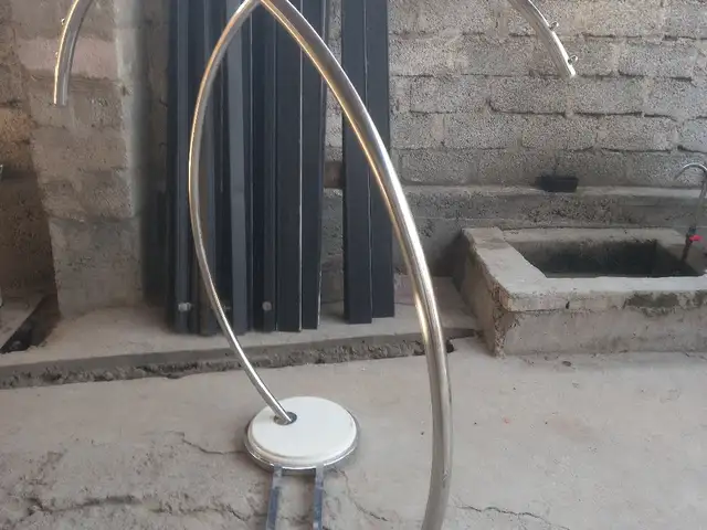 Вешалка, Душанбе